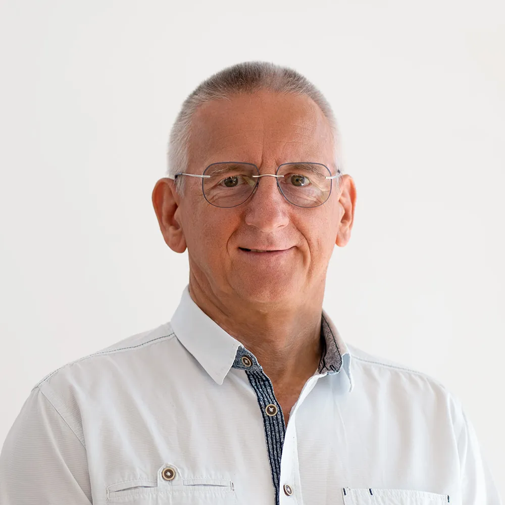MR Dr. med. univ. Klaus Schweitzer